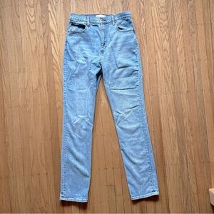 Abercrombie 90s Slim Straight Ultra High Rise Jean - Size 30/10 LONG